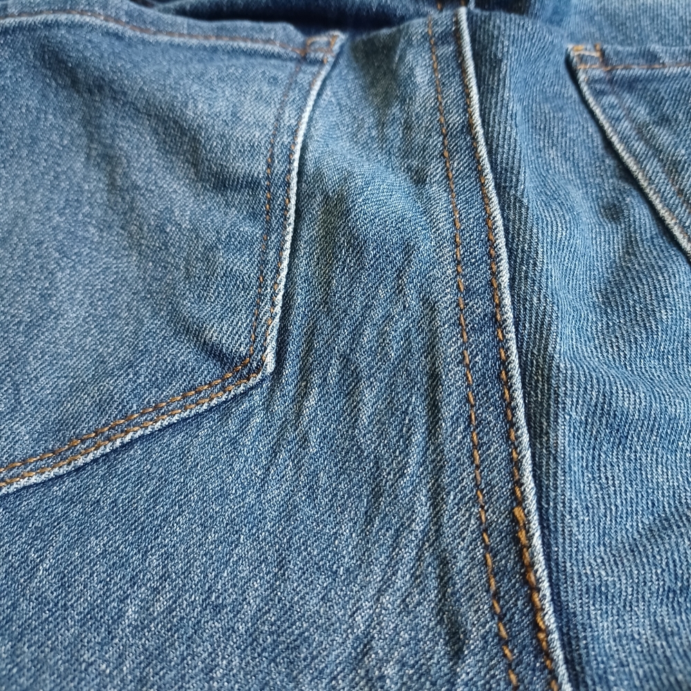 HP•Indigo Blue Maternity Jeans - Picture 4 of 7